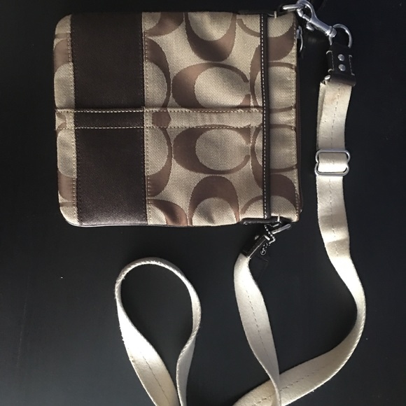 Coach Handbags - Coach Crossbody bag Coach Handbags - Coach Crossbody bag